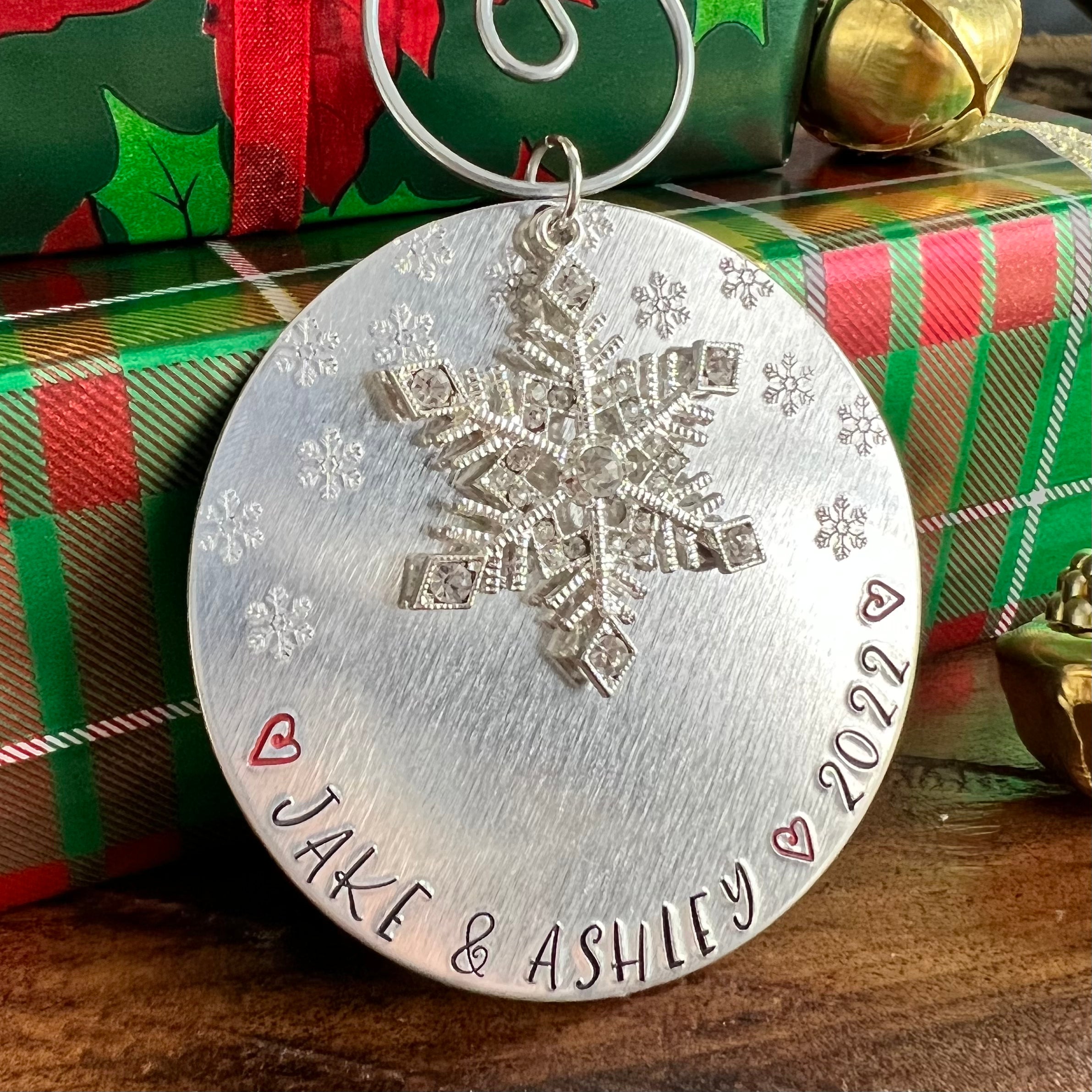 PERSONALIZED NAMES ORNAMENT