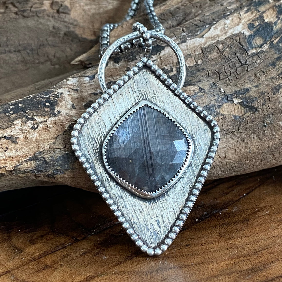 GOLDEN SAPPHIRE NECKLACE - Ready to ship